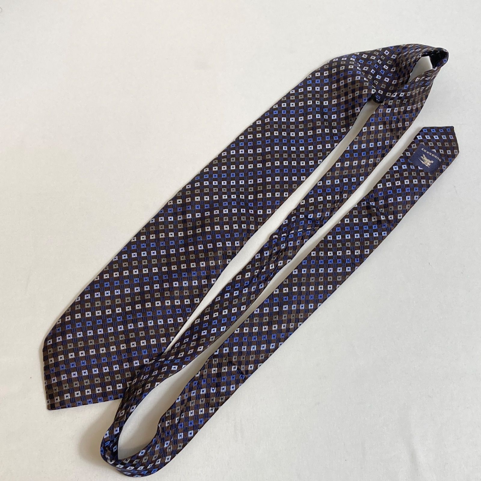 BURBERRY　ネクタイ　小紋柄　未着用 美品】Burberry バーバリー ネクタイ グレー系 小紋柄 総柄 ビジネス