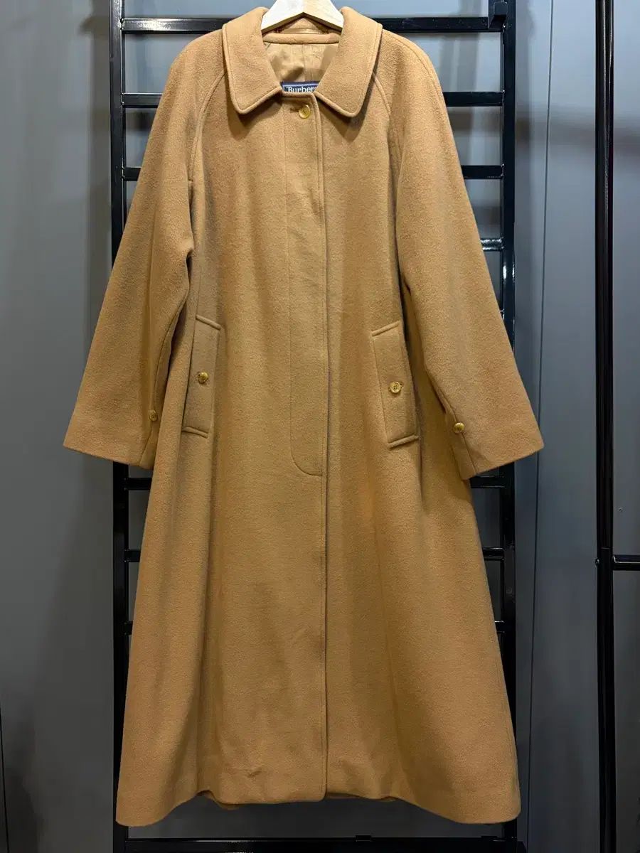 バーバリー プロサム カシミア ブレンド シングル コート キャメル ベルト0 49 0