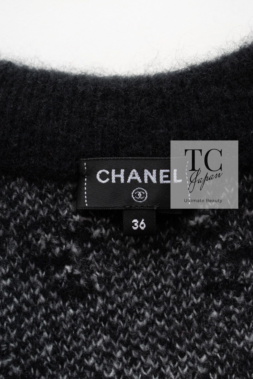 CHANELシャネル　幾何学模様　ボートネックニット　CCマーク 36 CHANELシャネル 幾何学模様 ボートネックニット CCマーク 36