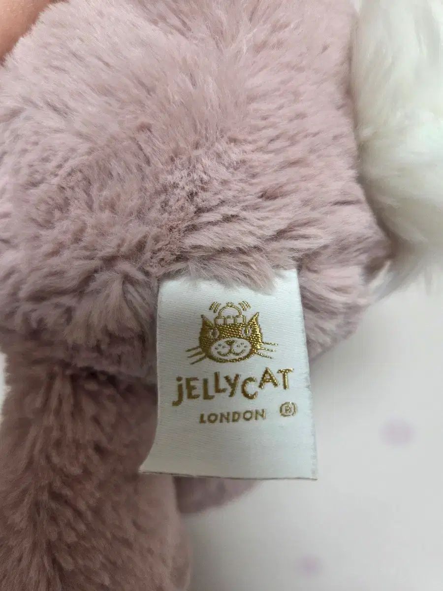 JELLYCAT(ジェリーキャット) Bashful(バシュフル) Luxe(ラックス) Rosa
