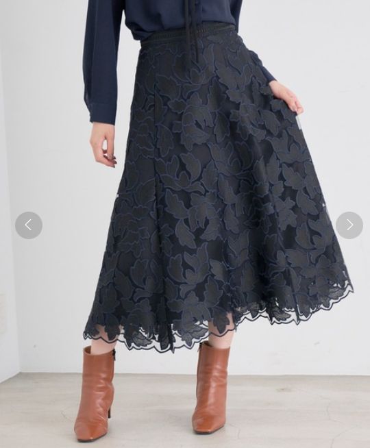 ANAYI リーフチュールレースフレアスカート 38 ANAYI（アナイ）の「リーフチュールレースフレアスカート（スカート