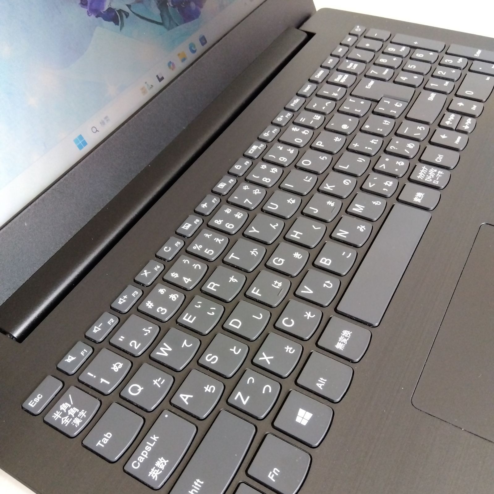 Y925 LENOVOノートパソコン WEBカメラSSD高速 Windows11 Y925 LENOVOノートパソコン WEBカメラSSD高速 Windows11