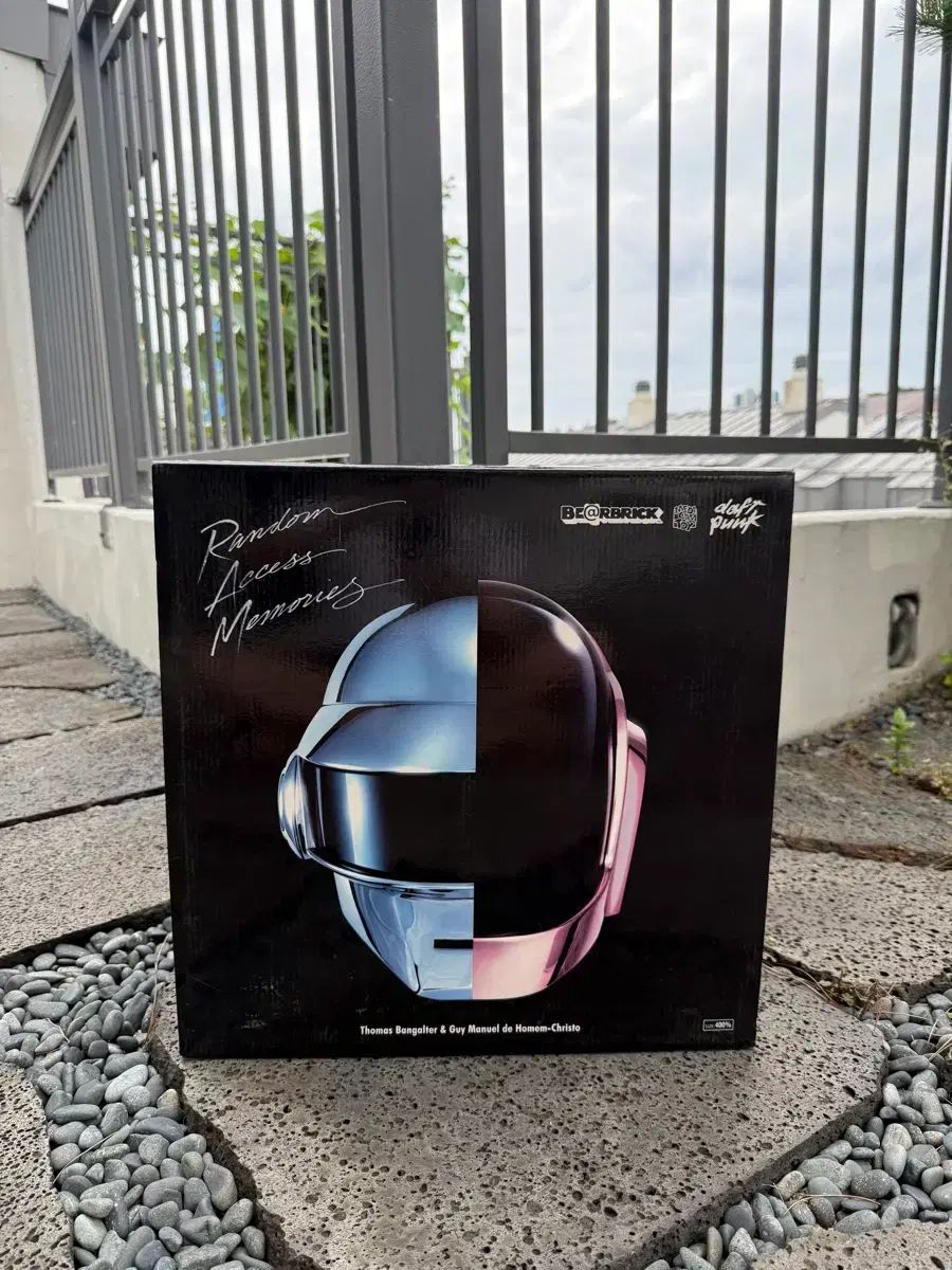 400%) ダフトパンク BE@RBRICK (ベアブリック) - メルカリ