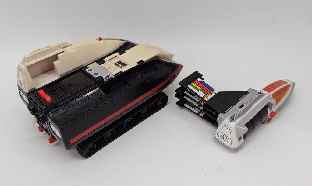 時空戦士スピルバン DXポピニカ ガイオス Amazon | バンダイ DX ポピニカ 時空戦士スピルバン 超時空大戦車