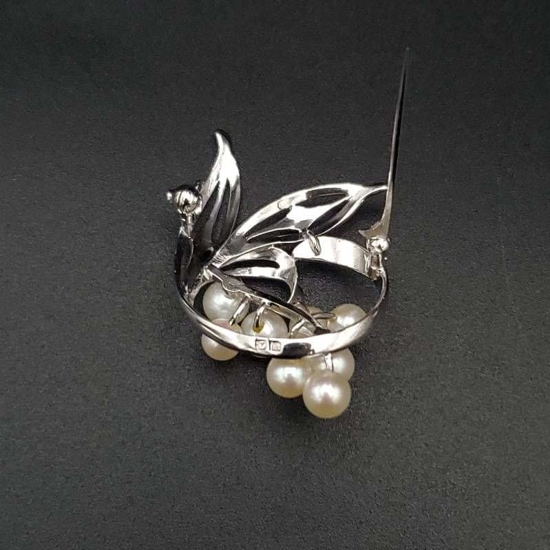 MIKIMOTO パールリーフブローチ　セレモニーなど 楽天市場】ミキモト ブローチ レディース リーフモチーフ 11Pパール