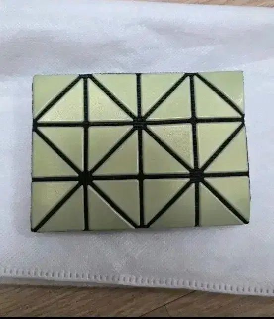 BAO BAO ISSEY MIYAKE(バオバオイッセイミヤケ) カード 財布 ケース