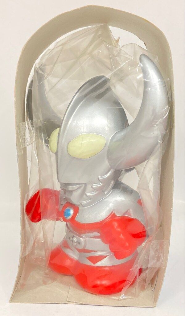 バンプレスト ウルトラマンソフビ貯金箱03 ウルトラの父 - メルカリ