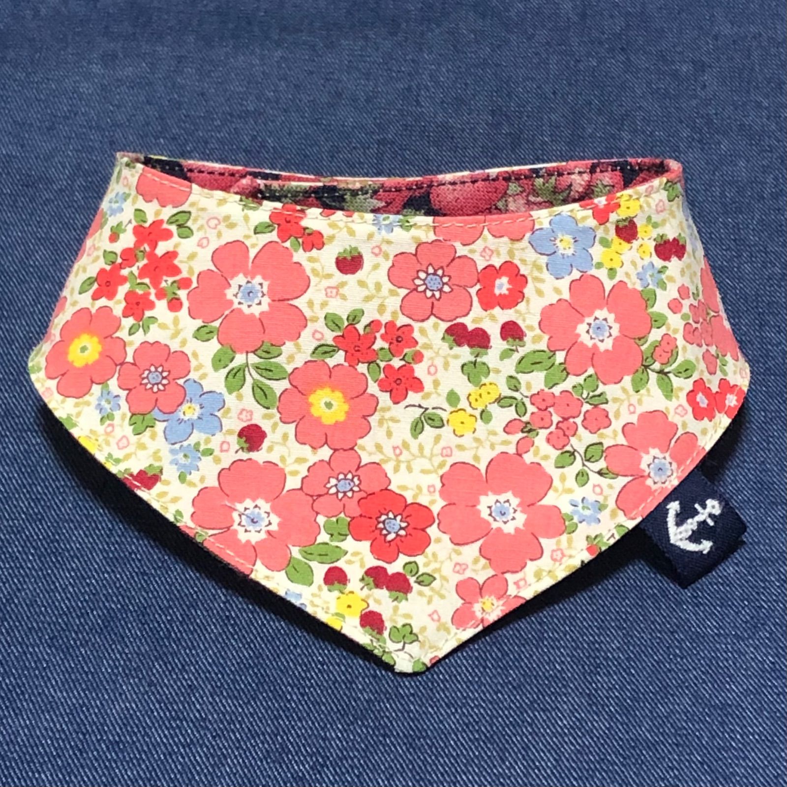 No.3037☘️ 犬猫用 リバーシブル バンダナ XSサイズ ダルメシアン 花柄 No.3037☘️ 犬猫用 リバーシブル バンダナ XSサイズ ダルメシアン 花