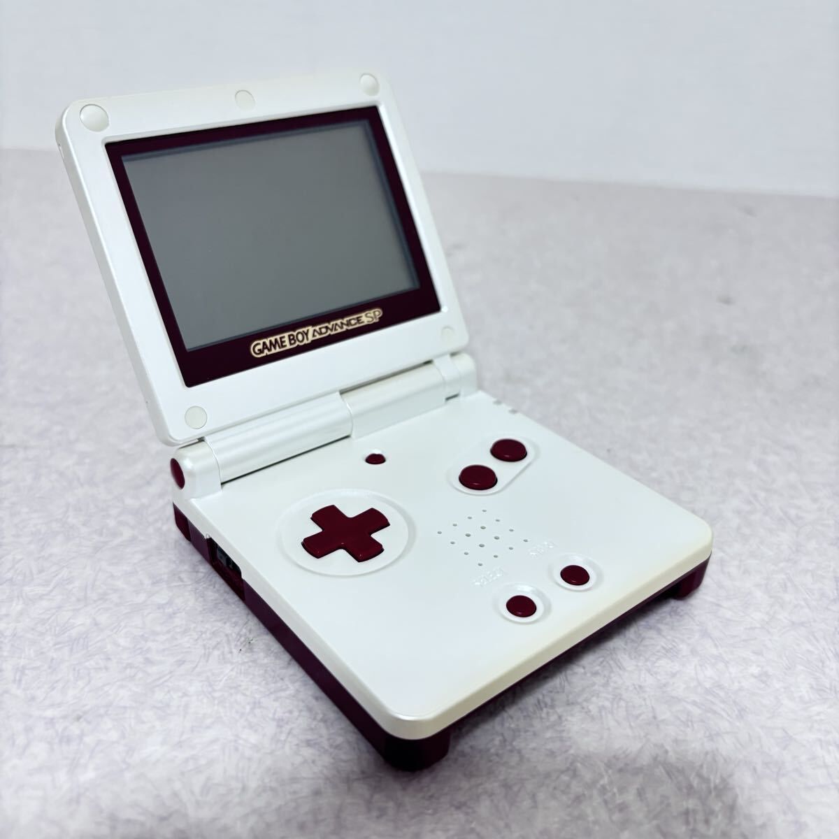□ 【本体美品】ファミコンカラー ゲームボーイアドバンスSP