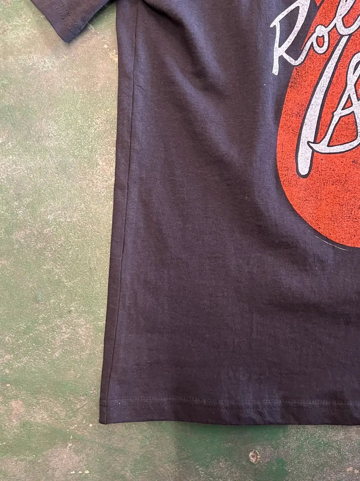 【Tシャツ】 ローリングストーンズ　1978フォト L 1477 Tシャツ】 ローリングストーンズ 1978フォト L 1477