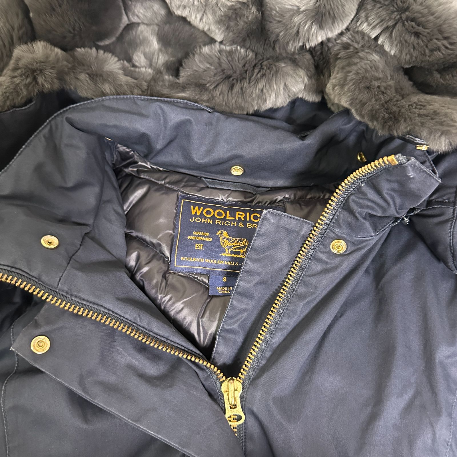 Woolrich ウールリッチ ラビットファー付き ダウンジャケット WOOLRICH ウールリッチ ラビットファーフード付き ダウンコート