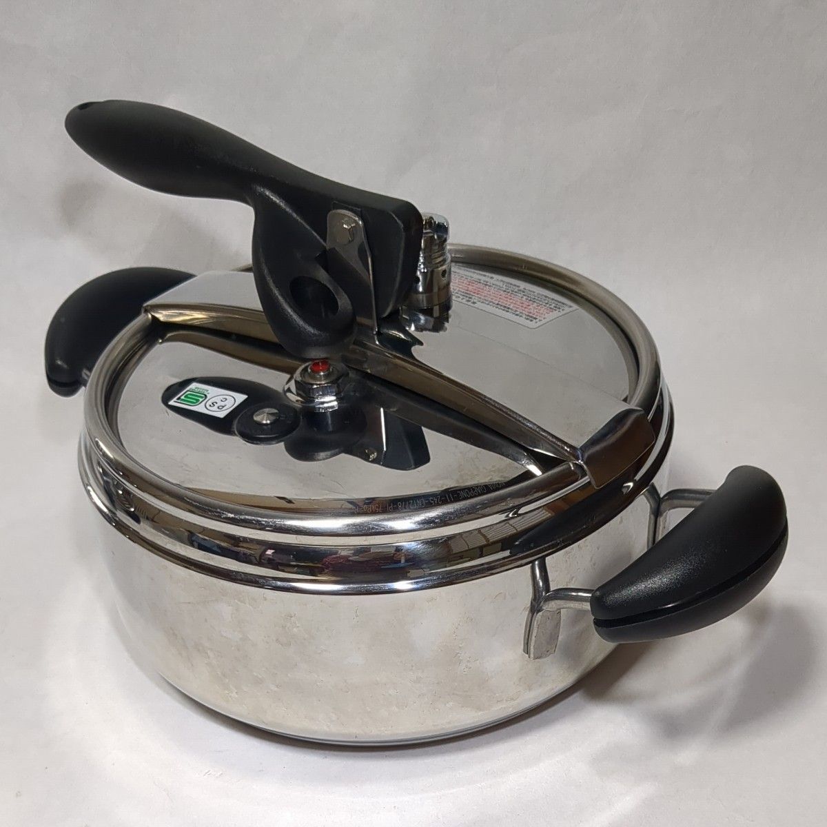 ラゴスティーナ圧力鍋 ノビアシリーズ 3.5リットル IH対応品 USED美品