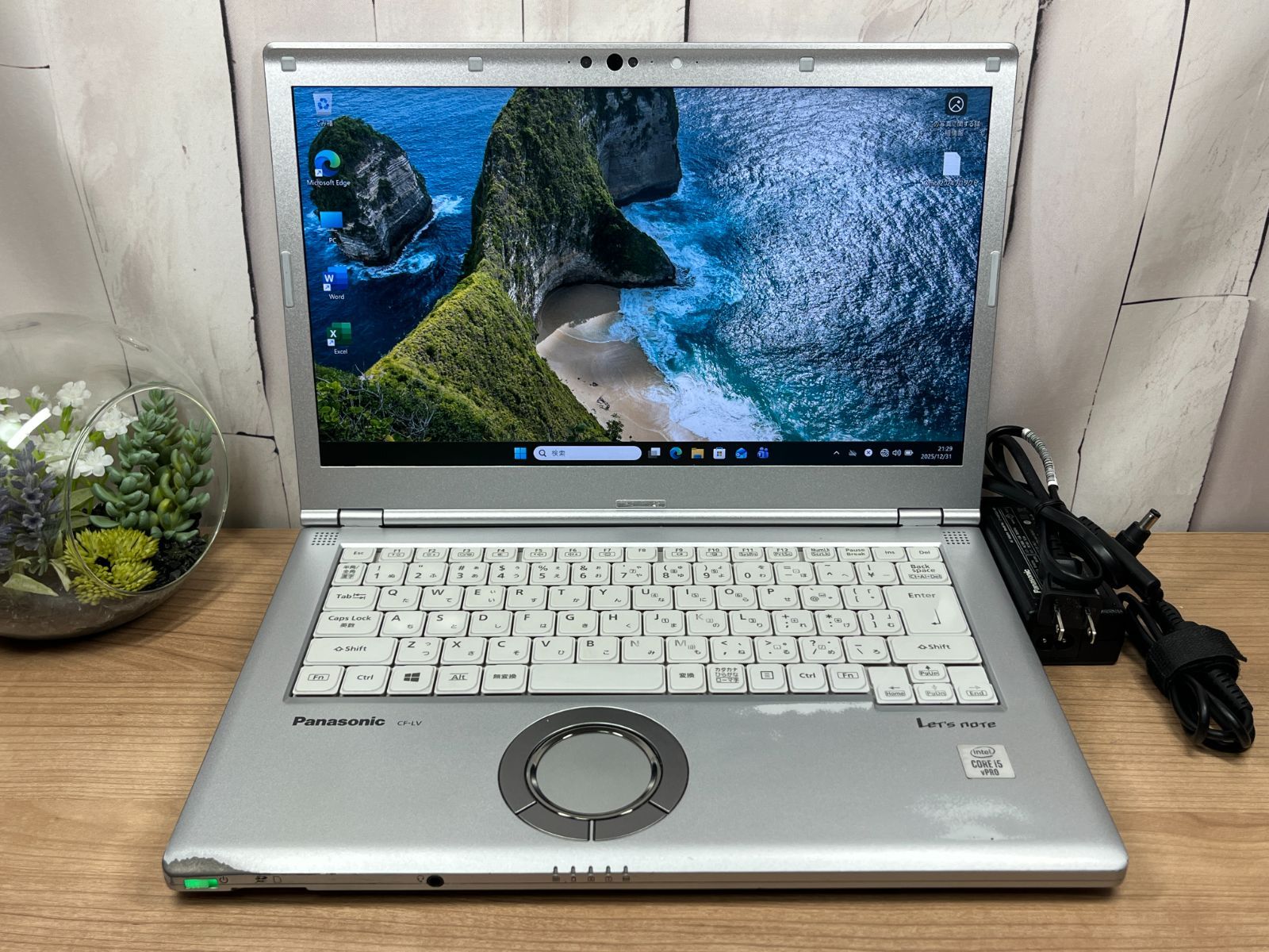 Windowsノート本体 Panasonic CF-LV9 i5 Win11 SSD256GB レッツノート CF-LV9 i5 16GB 256GB オフィス ノートパソコン Amazon