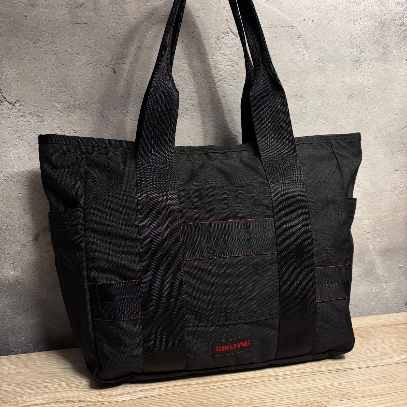 【BRIEFING】ブラックナイロントートバッグ ✨極美品✨BRIEFING ブリーフィング トートバッグ ブラック ナイロン