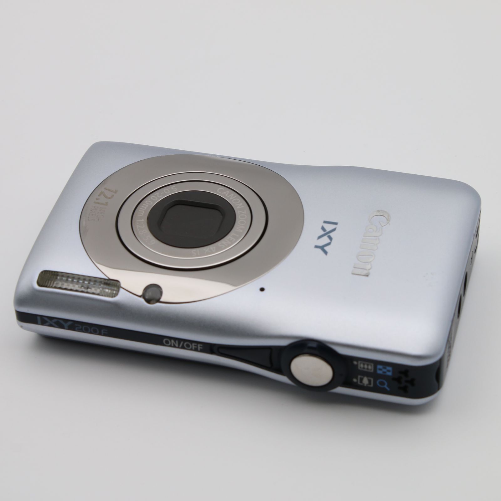 実用品】CANON IXY 200F シルバー - メルカリ