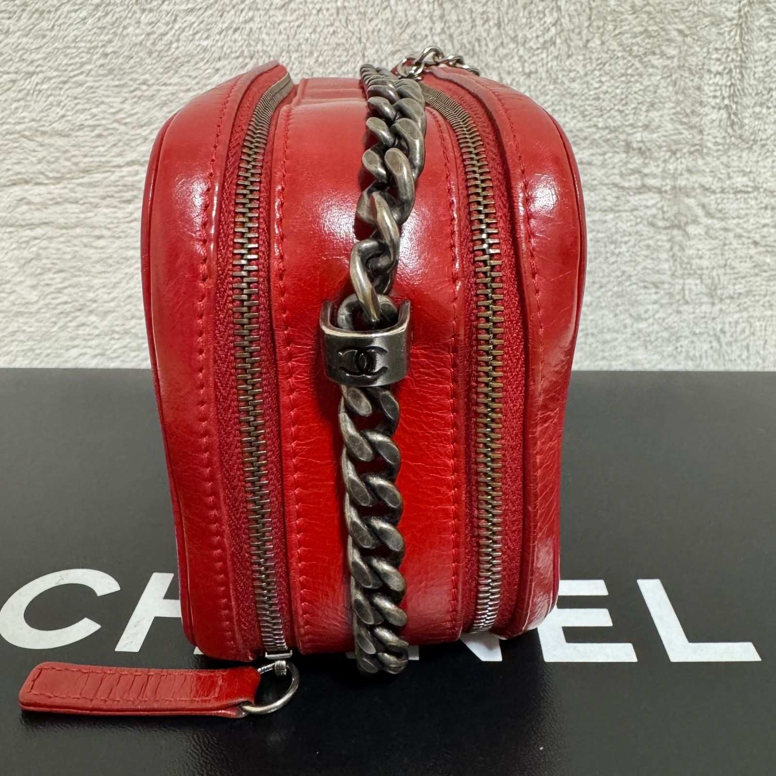 美品】CHANEL シャネル ボーイシャネル チェーンショルダー マトラッセ 