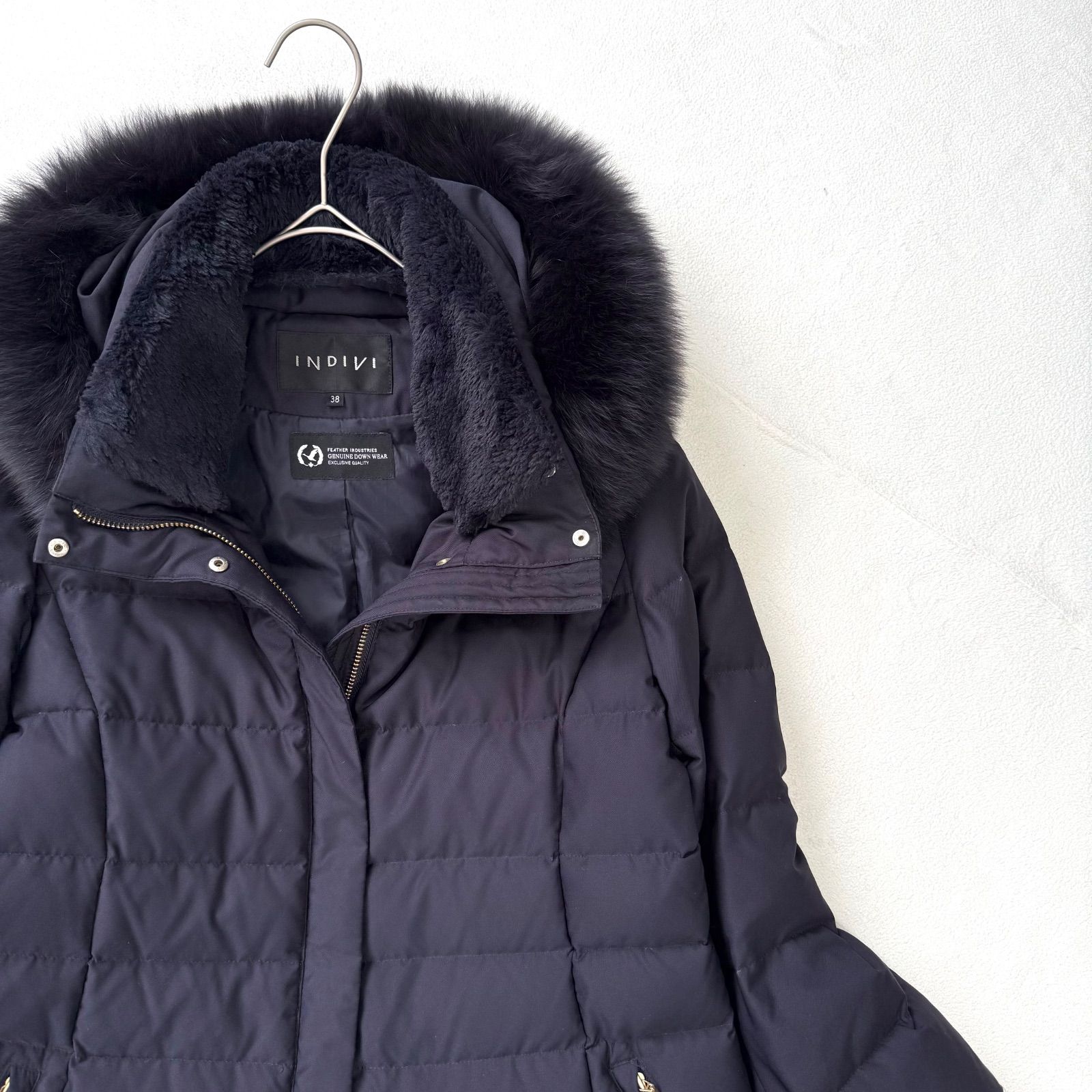 たーちん様【極美品】INDIVI ダウンコート ジャケット ファー インディヴィ 極美品・38✨インディヴィ 3way フォックス ファー ロング ダウン