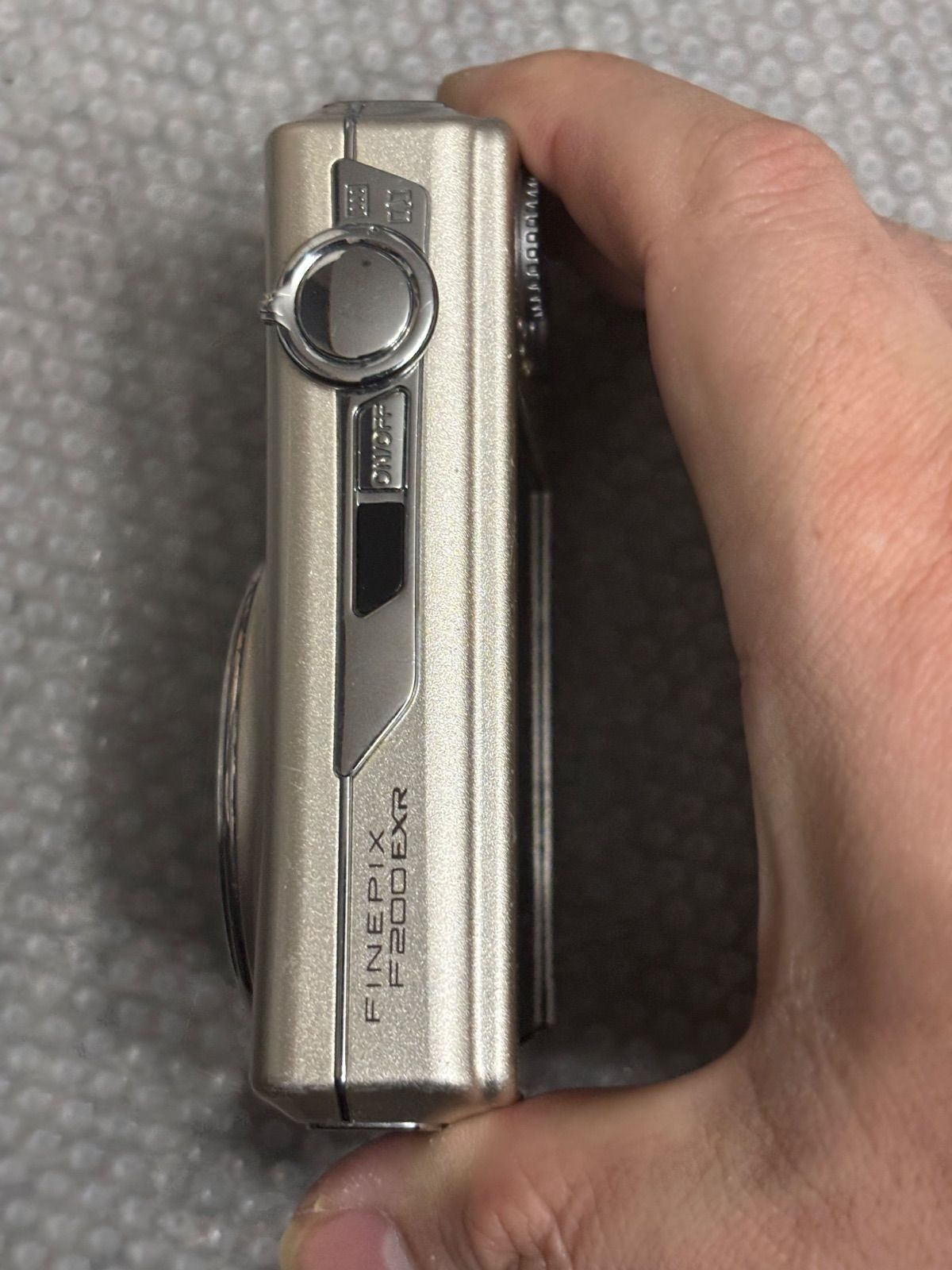 FinePix F 200 EXR 12311