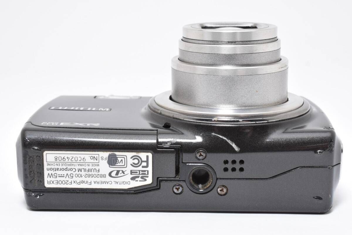 ☆良品☆ 富士フイルム FUJIFILM FINEPIX F200EXR デジタルカメラ