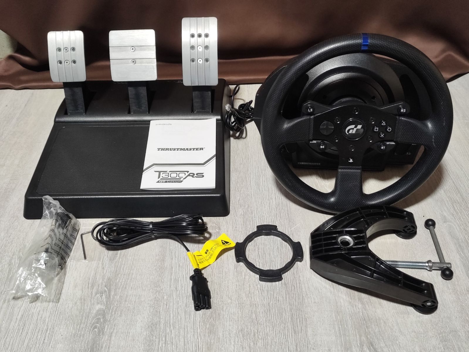 THRUSTMASTER T300RS GT Edition 【中古品】 ハンコン - メルカリ