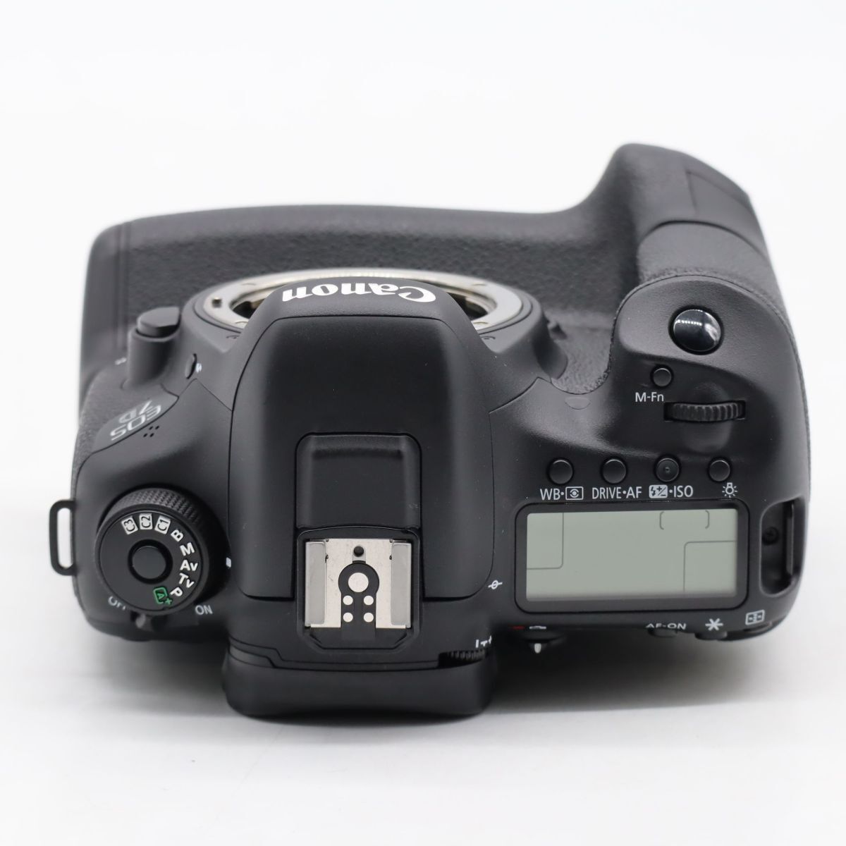 Canon デジタル一眼レフカメラ EOS 7D Mark IIボディ bg-e16付 #3924