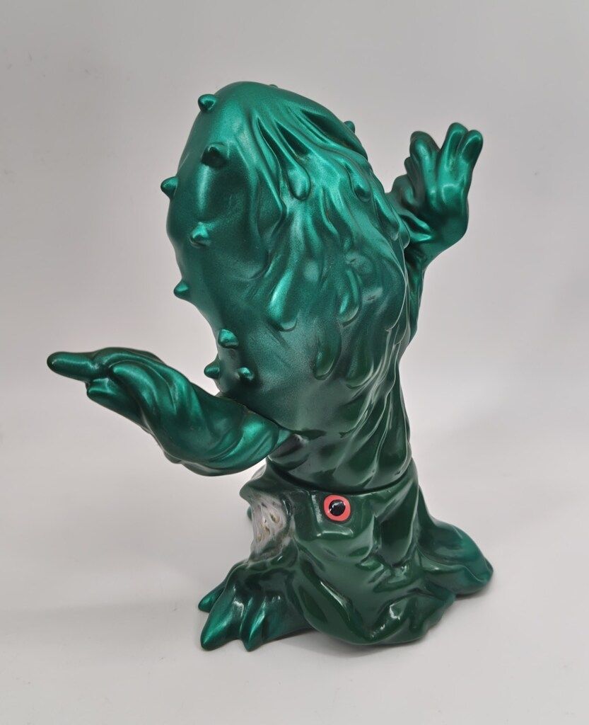 ウルトラQ ゴメス 黄緑色 M1号　レアカラー　少数限定版 Amazon.co.jp: ウルトラQ 大怪獣シリーズ 毎日新報 江戸川事件簿