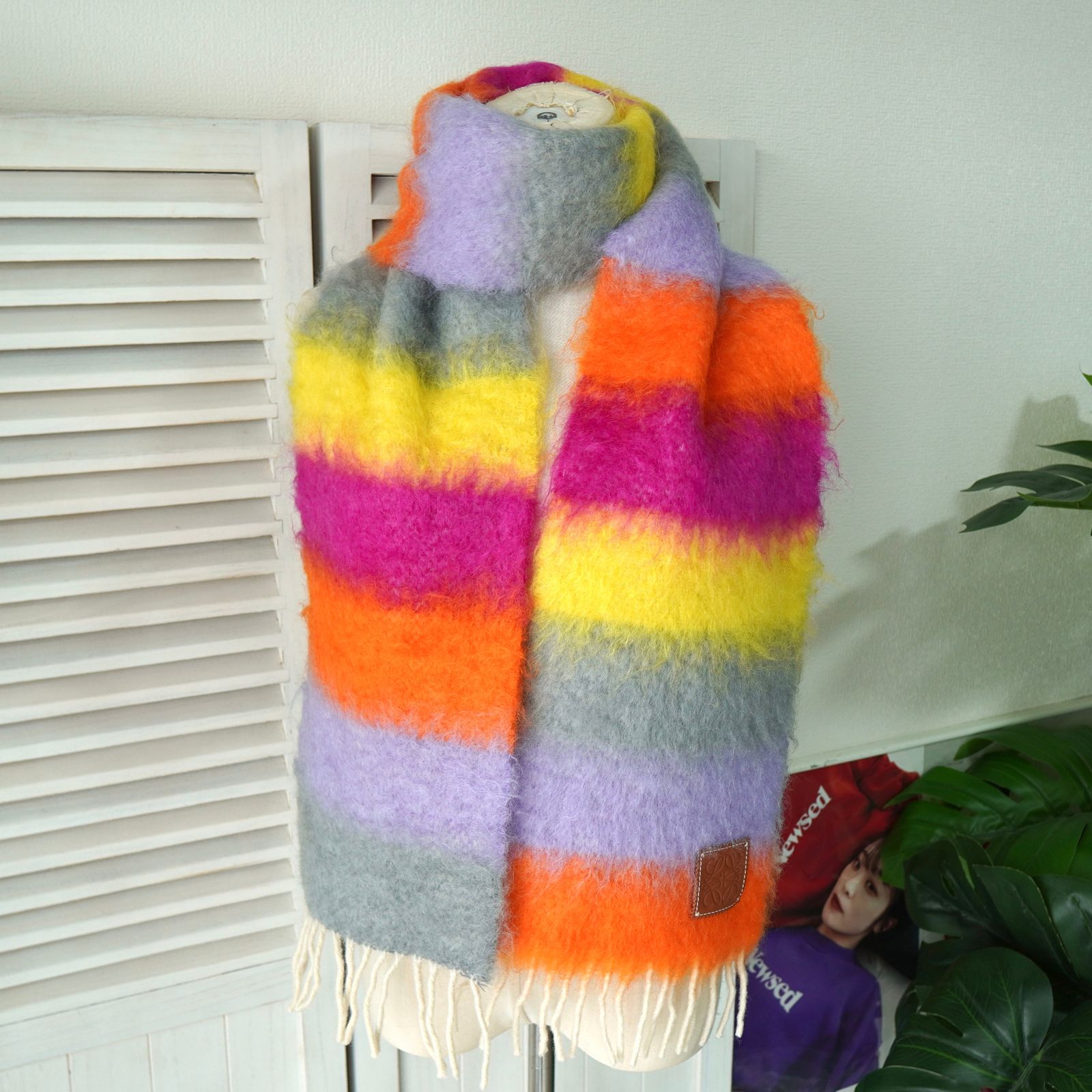 ロエベ アナグラム レザーパッチ モヘア マフラー マルチカラー - メルカリ