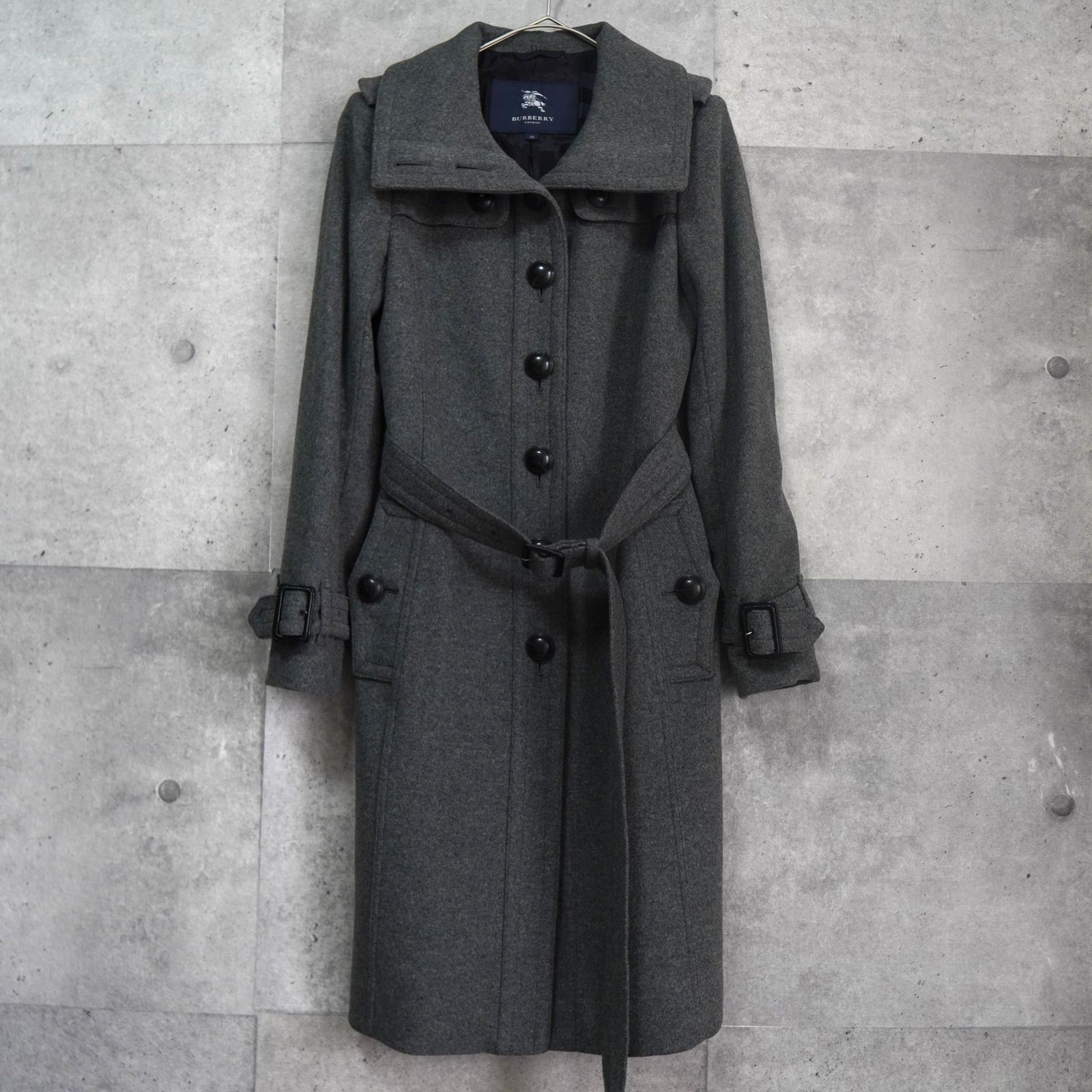 バーバリー リアル フォックスファー カシミヤ ウール ロゴボタン