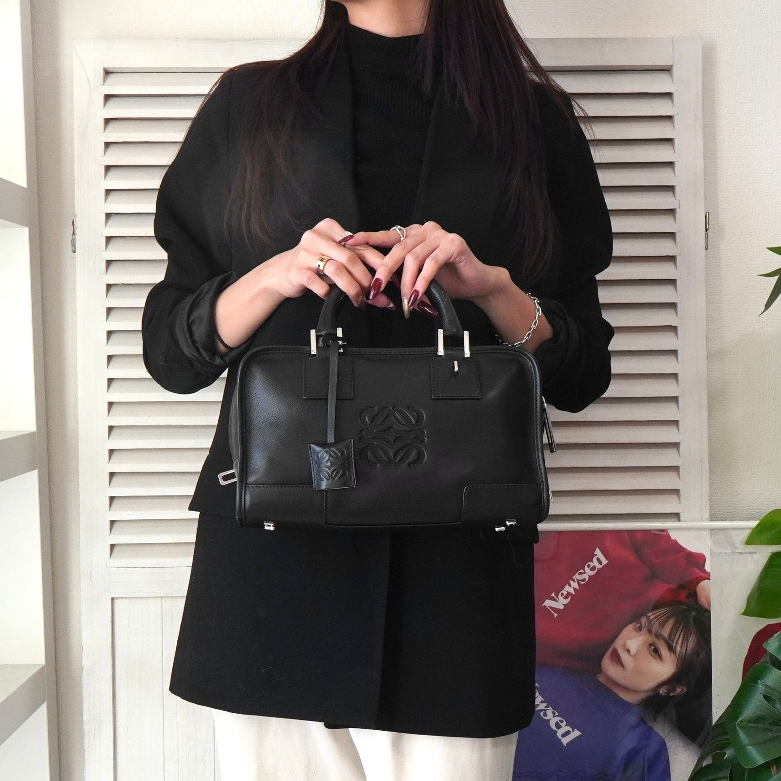 美品 ロエベ アマソナ28 ハンドバッグ ミニボストン シボ革 ブラック レザー 楽天市場】【新品未使用品】【バッグ】LOEWE ロエベ アマソナ28