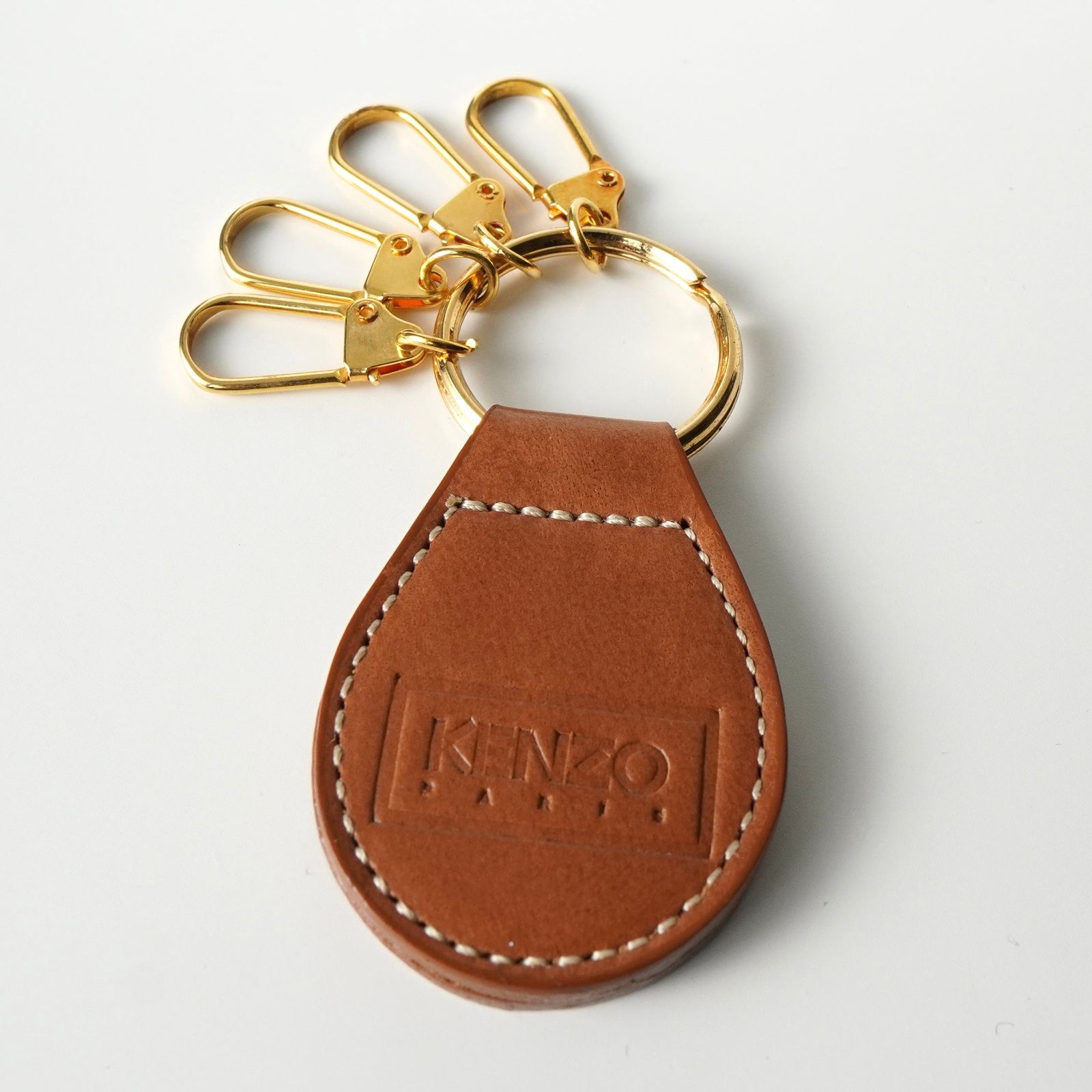 ケンゾー ロゴ型押し レザー キーホルダー チャーム ブラック