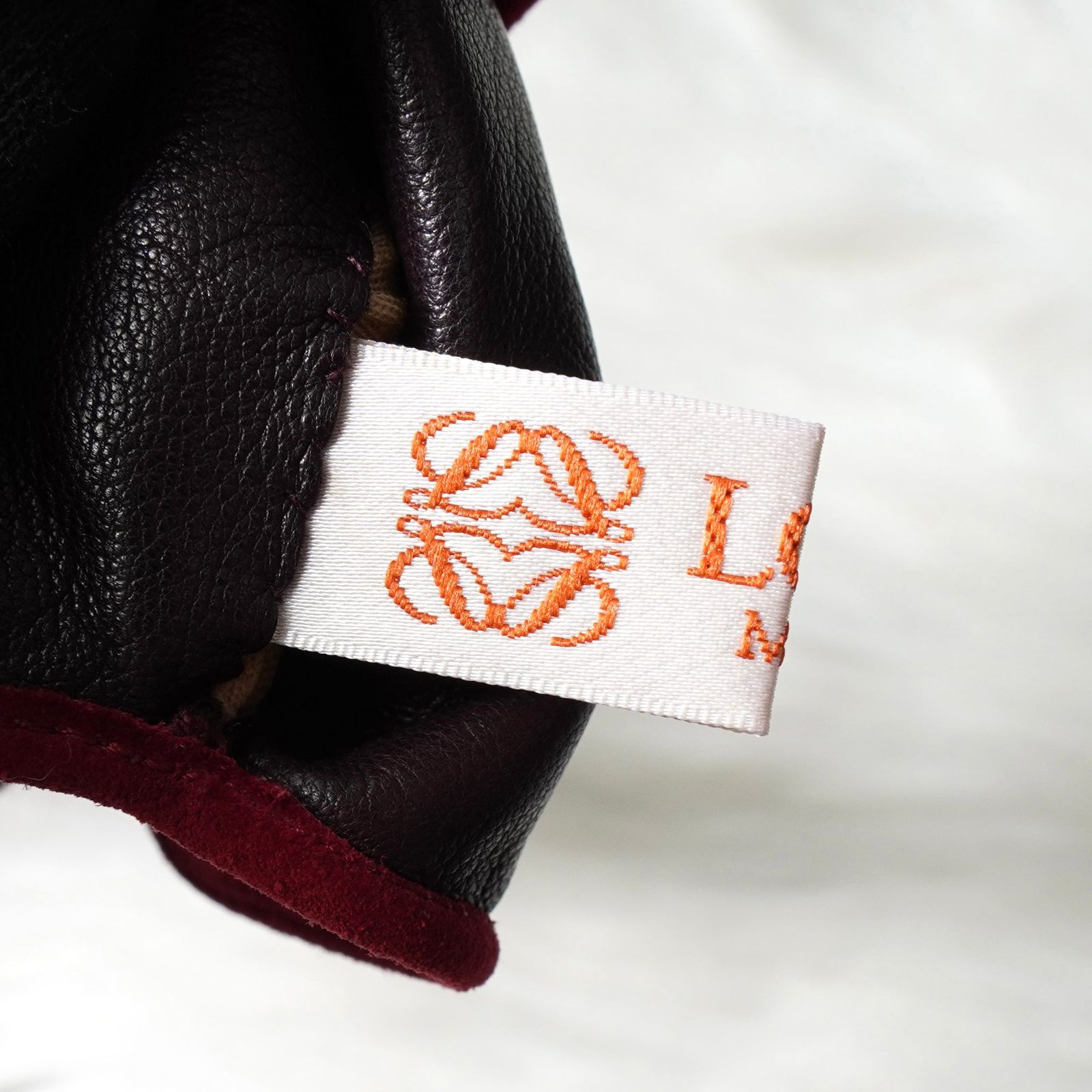  ロエベ アナグラム スエード 手袋 グローブ レッド 手袋 アームカバー 小物