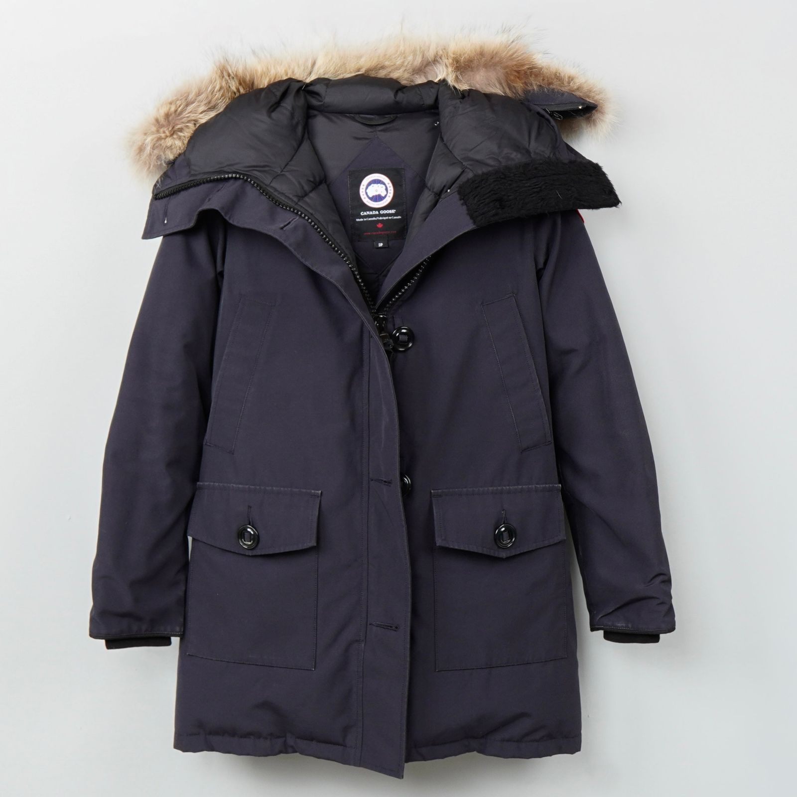 カナダグース ブロンテパーカ アウター ダウンジャケット　ネイビー　小さいサイズ CANADA GOOSE（カナダグース） BRONTE PARKA ダウンコート X-SMALL