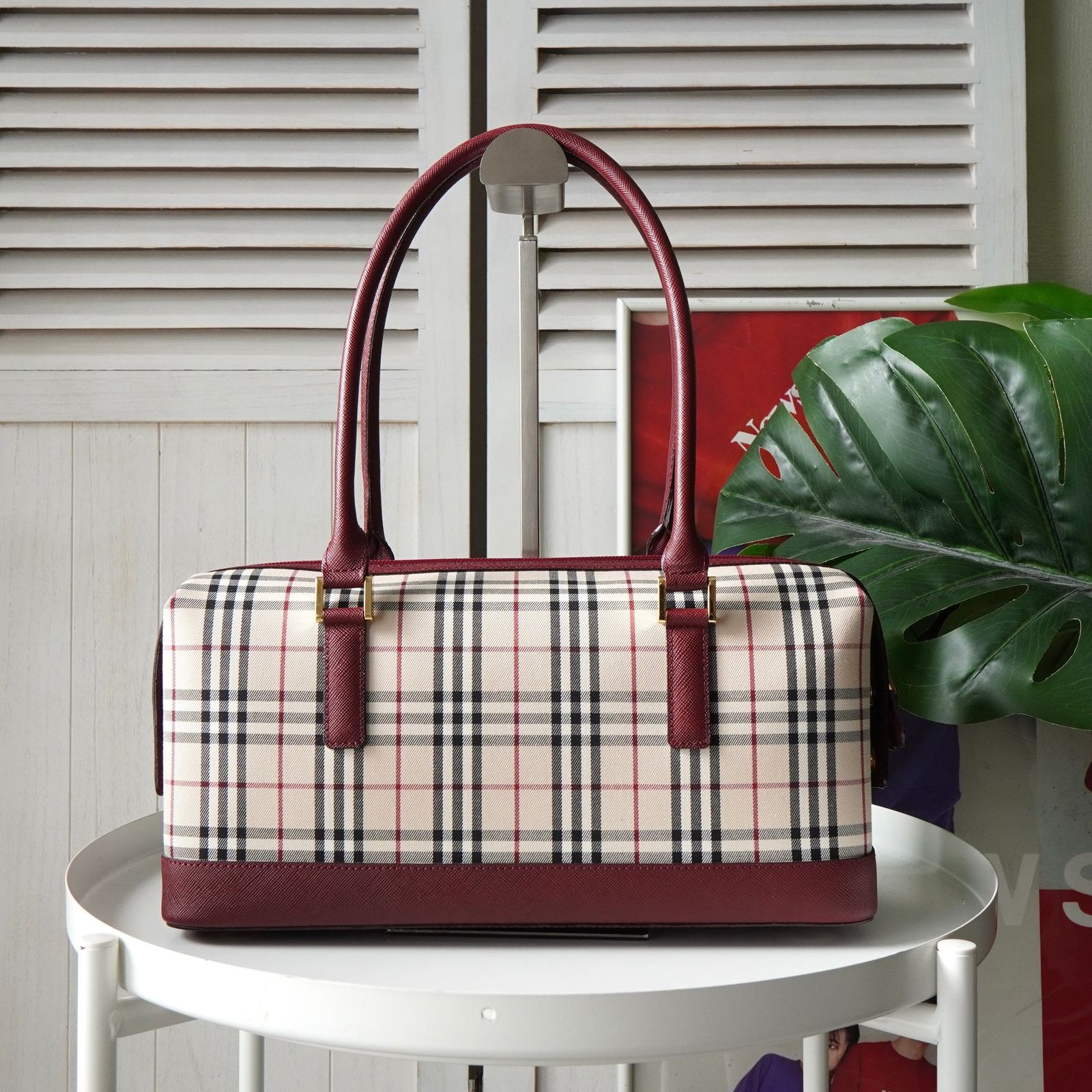 バーバリー ノバチェック ナイロンキャンバス レザー ショルダーバッグ ハンドバッグ 肩掛け ボルドー ベージュ