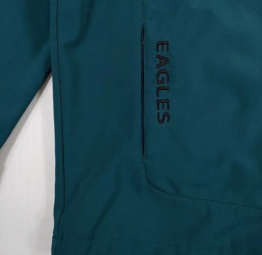 NFL フィラデルフィア イーグルス ナイロンジャケット プルオーバー 短丈 NFL フィラデルフィア・イーグルス ソフトシェル ジャケット XL - メルカリ