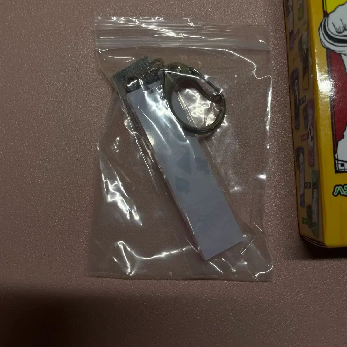 HUNTER×HUNTER ヒソカ=モロウ 冨樫義博展 キーホルダー - メルカリ