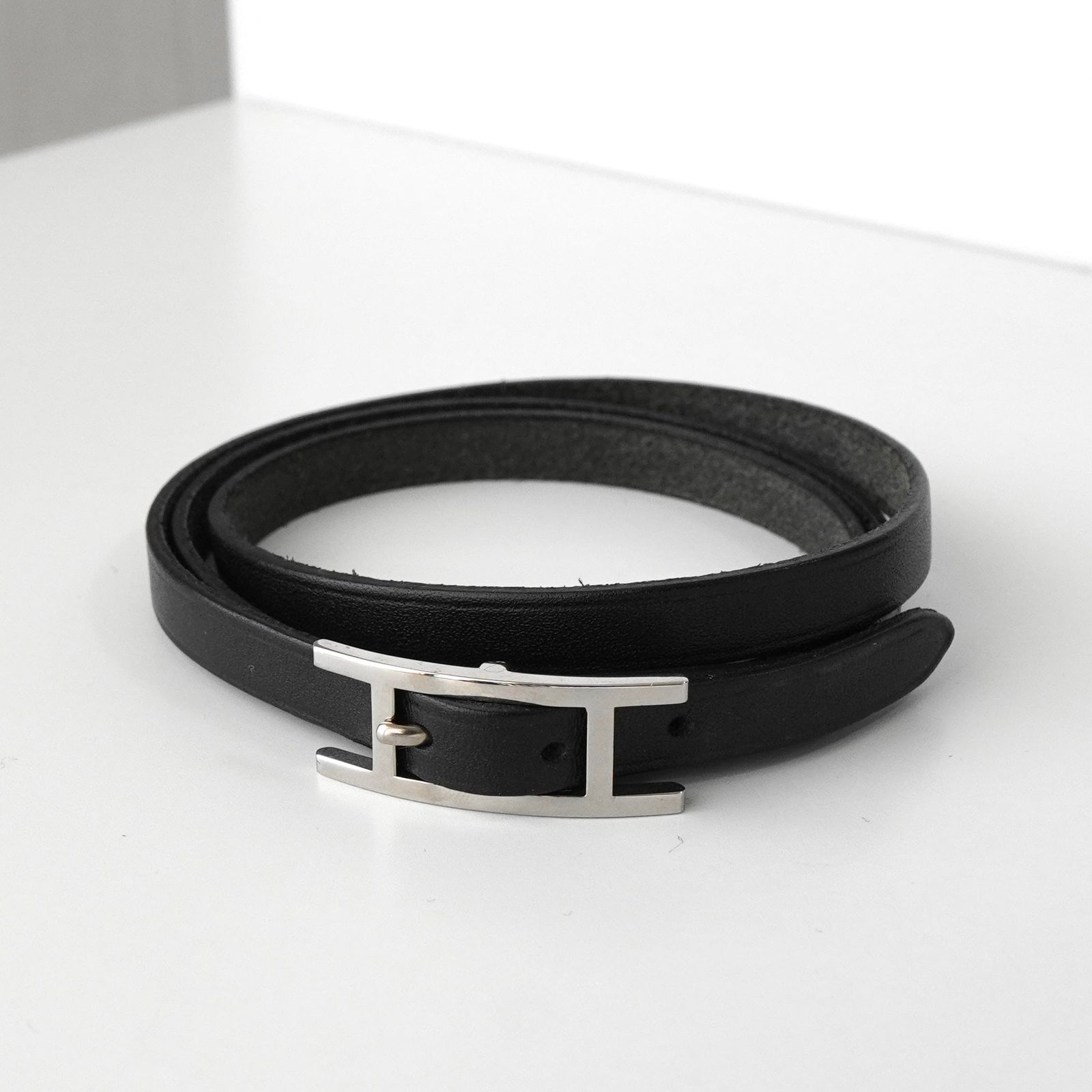 エルメス D刻印 アピ3 レザー ブレスレット ブラック