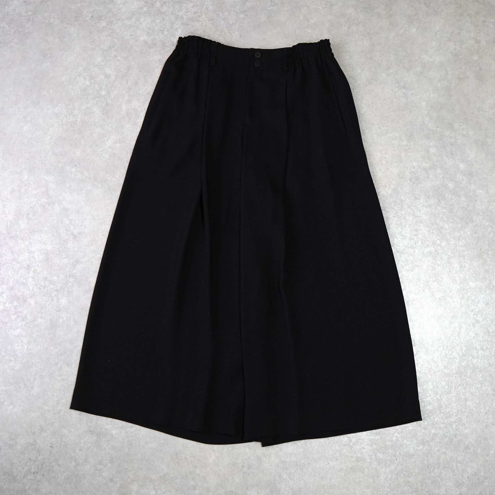 イッセイミヤケ ワイドスラックス ブラック レディース