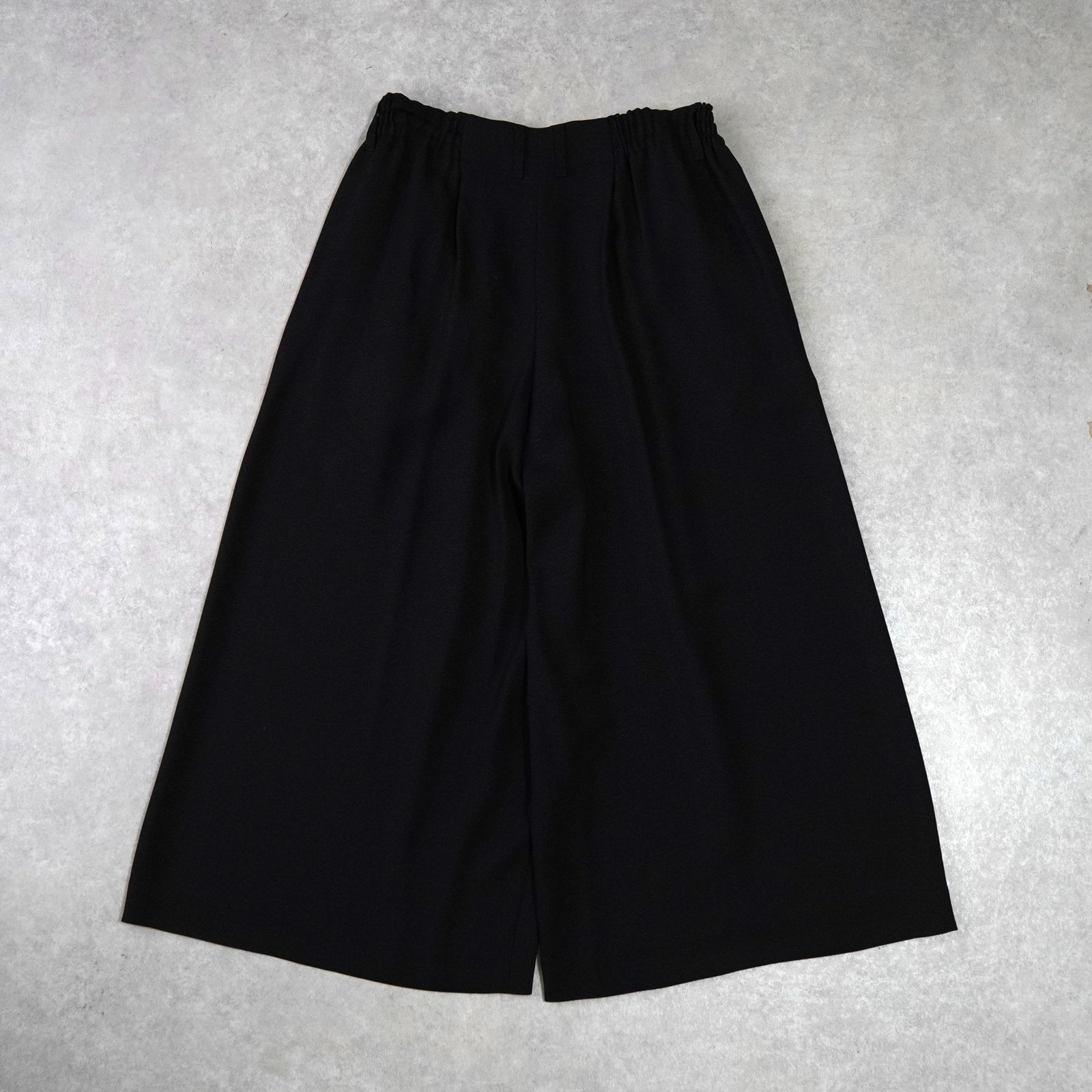 イッセイミヤケ ワイドスラックス ブラック レディース