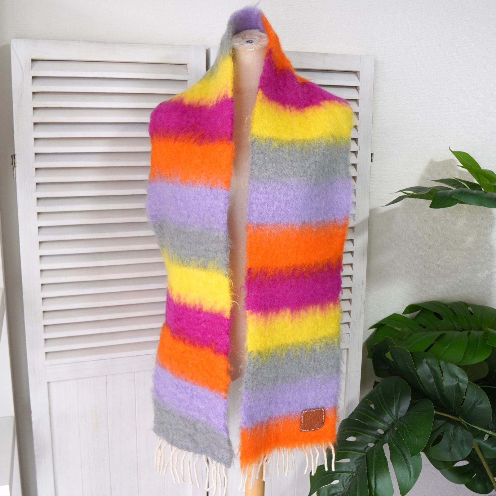 ロエベ アナグラム レザーパッチ モヘア マフラー マルチカラー