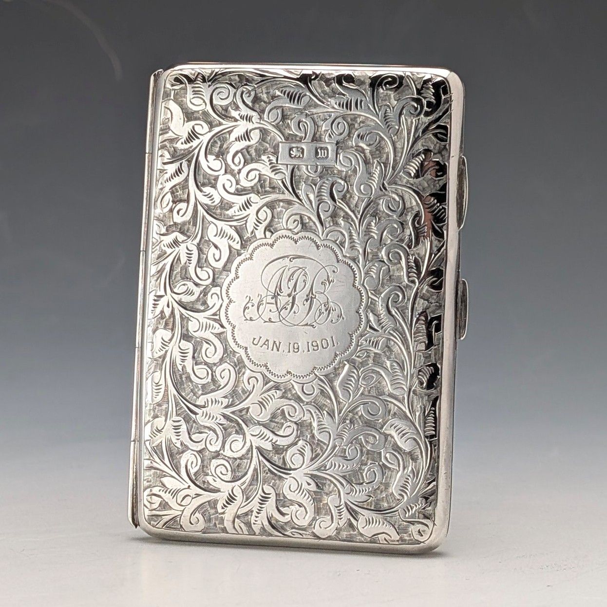 ★1904年 英国 ★アンティーク 純銀製 カードケース イギリス 925 1886年 英国アンティーク 純銀製 両開き型 小型カードケース 64g