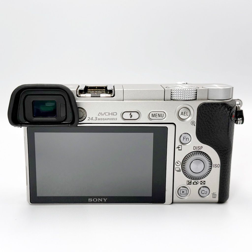 美品】ソニー SONY α6000 ボディ シルバー [ILCE-6000] ミラーレス