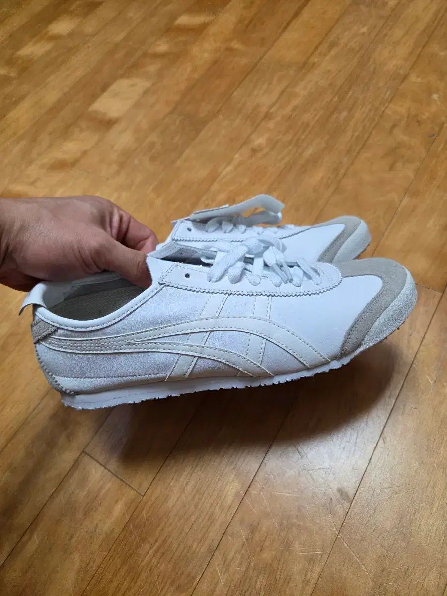 オニツカタイガー スニーカー 265