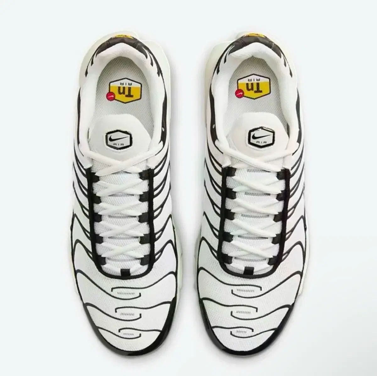  ナイキ エアマックス プラス エッセンシャル スニーカー 靴