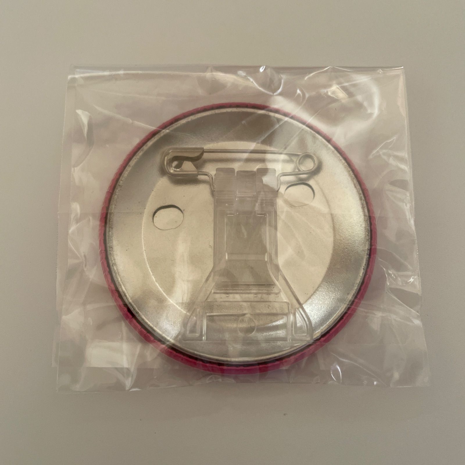 和泉愛依 缶バッジ アイドルマスターシャイニーカラーズ 我儘なまま 和泉愛依 缶バッジ アイドルマスターシャイニーカラーズ 我儘なまま