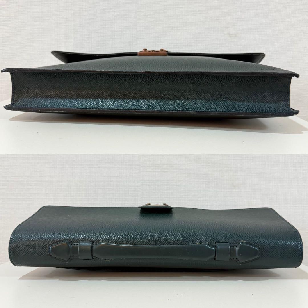 A4可 美品 ルイヴィトン レザー ビジネスバッグ タイガ ラギート ブラック A4可 美品 ルイヴィトン レザー ビジネスバッグ タイガ ラギート