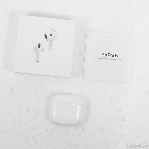 中古品〕 AirPods 4 アクティブノイズキャンセリング搭載 MXP93J／A