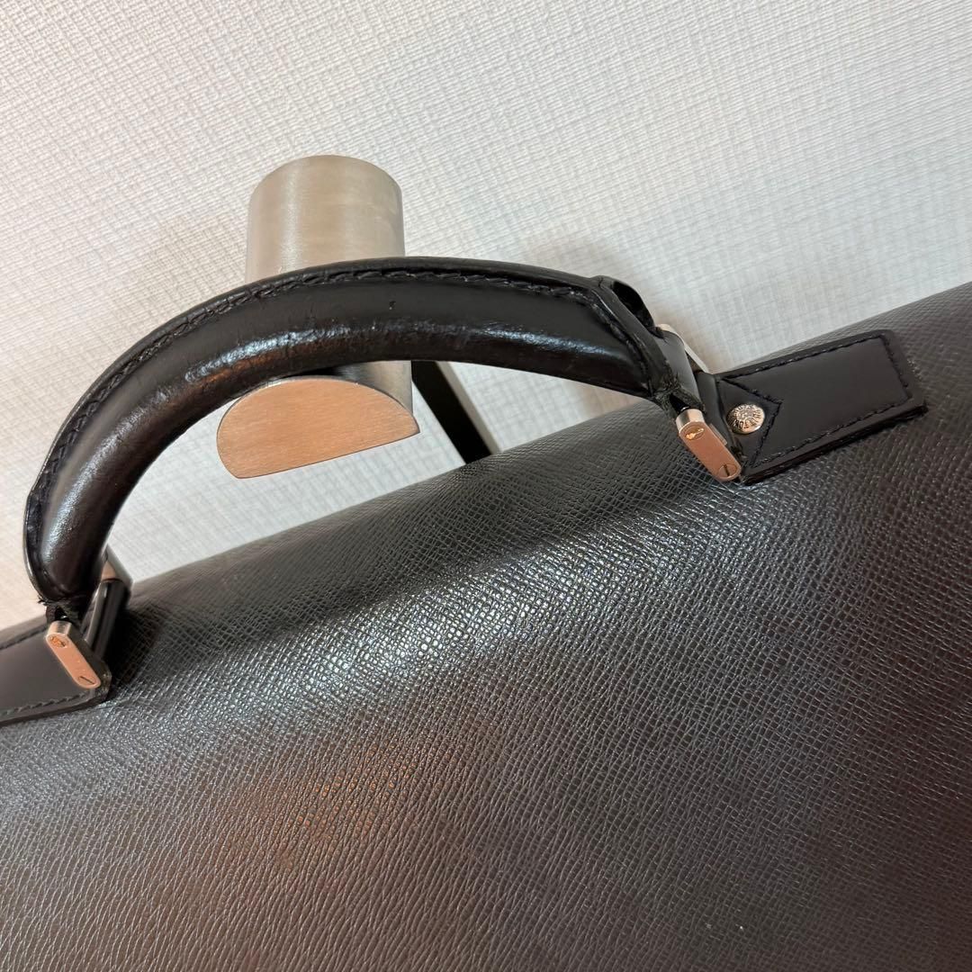【美品】 ルイヴィトン タイガ ロブスト1 ビジネスバッグ ブリーフケース A4 3256062023101-1.jpg