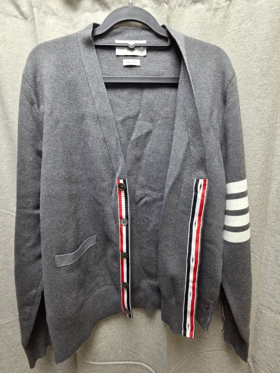 トム ブラウン グレー コットン カーディガン