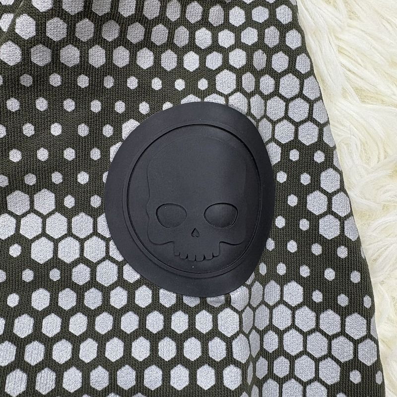 新品【ハイドロゲン】スカルロゴ×カモフラ柄総柄 ナイロンゴルフジップベストM HYDROGEN (ハイドロゲン) ブランド メンズ 迷彩柄 スカル クルーネック