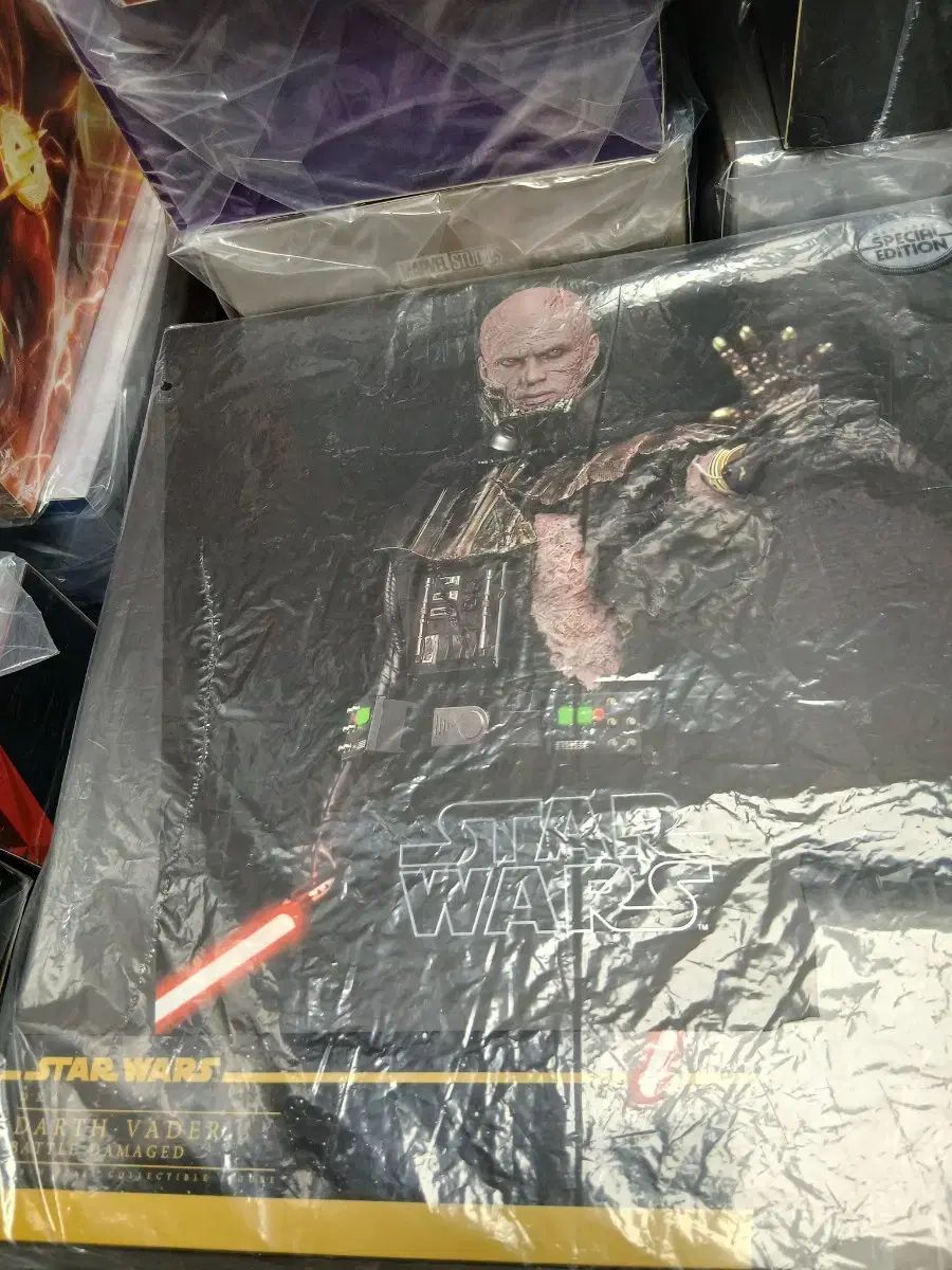 ホットトイズ スター・ウォーズ DX44 ダース・ベイダー バトル